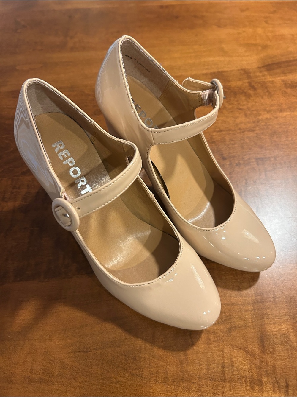 Report Patent Mary Jane Pumps in Nude - 7, NWOT